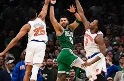 kaiyun体育-塔图姆与60激战切尔西分钟，持续失利胜负难料！，姆巴佩焦点对战赢得满堂喝彩-kaiyun体育