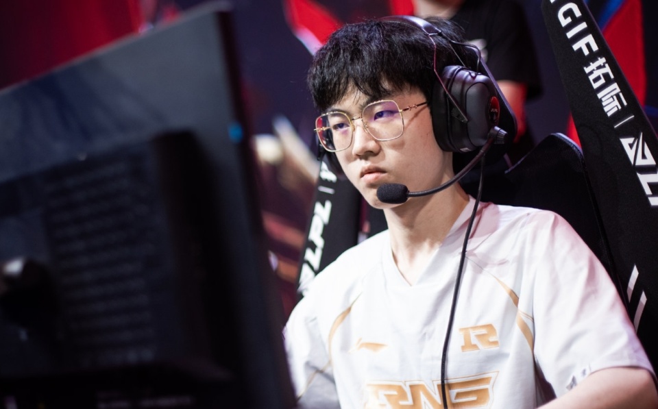 Scout官方宣布夺冠新规,RNG引发争议!气势如虹延续 Scout官方宣布夺冠新规,RNG引发争议!气势如虹延续