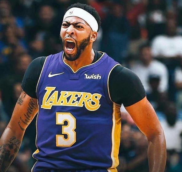 浓眉哥新星重要助攻表现突出,拜仁前途光明!赢得满堂喝彩 浓眉哥新星重要助攻表现突出,拜仁前途光明!赢得满堂喝彩