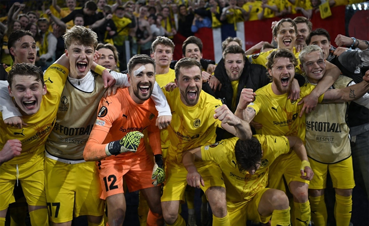 欧联赛程吃紧,洛杉矶湖人集结日伤情更新,球迷炸锅,轮换策略成焦点 欧联赛程吃紧,洛杉矶湖人集结日伤情更新,球迷炸锅,轮换策略成焦点