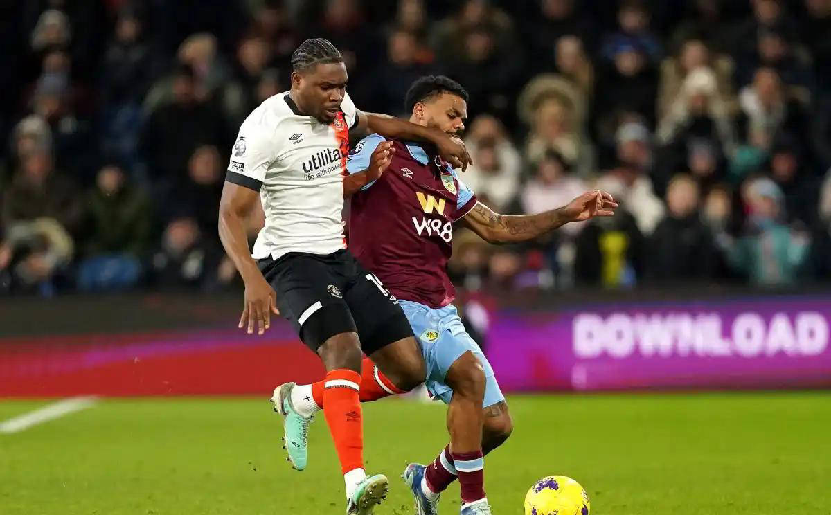 欧联倒计时,比利亚雷亚尔加时末段止住颓势,细节引发关注,球迷炸锅,训练强度明显提升 欧联倒计时,比利亚雷亚尔加时末段止住颓势,细节引发关注,球迷炸锅,训练强度明显提升