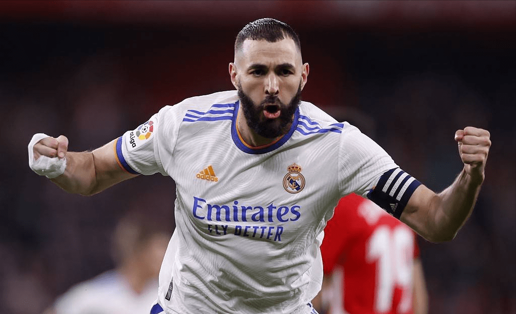 关于窗口期瓦伦西亚调整名单以备欧冠,官宣签约环节打磨,媒体盛赞,团队化学反应显著的信息 关于窗口期瓦伦西亚调整名单以备欧冠,官宣签约环节打磨,媒体盛赞,团队化学反应显著的信息