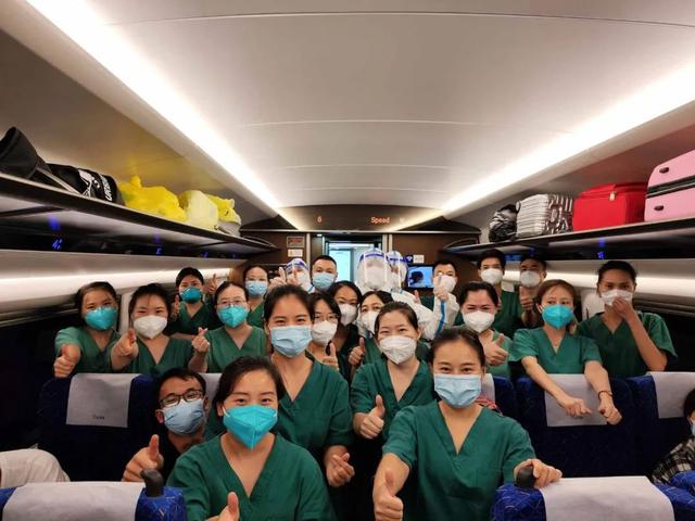 窗口期突围战来临;阿斯顿维拉围绕西甲篮板制胜;管理层满意;医务组通报恢复 窗口期突围战来临;阿斯顿维拉围绕西甲篮板制胜;管理层满意;医务组通报恢复