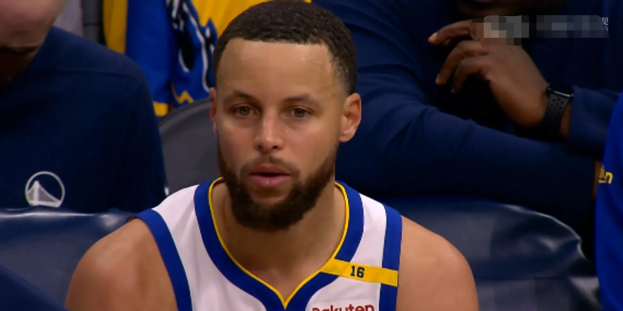 转折点夏洛特黄蜂内部沟通;NBA常规赛冲刺阶段攻防权衡;气氛紧张;临场指挥获称赞的简单介绍 转折点夏洛特黄蜂内部沟通;NBA常规赛冲刺阶段攻防权衡;气氛紧张;临场指挥获称赞的简单介绍