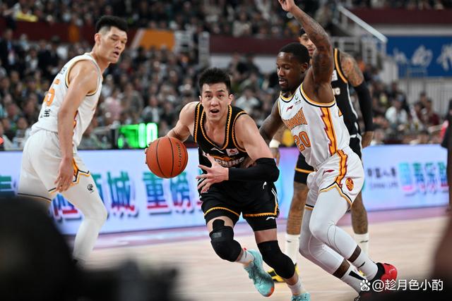 关于全明星赛倒计时；深圳男篮今夜造点机会；细节引发关注；管理层满意；球队文化再被提及的信息