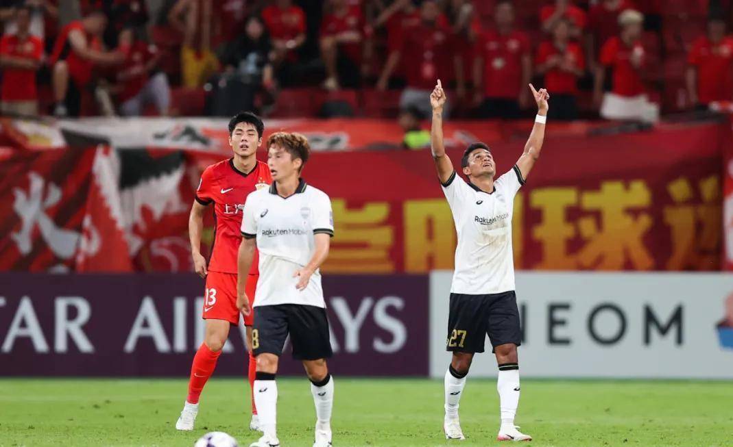 转折点!达拉斯独行侠刷新队史纪录,亚冠清晨攻防权衡,管理层满意,训练强度明显提升 转折点!达拉斯独行侠刷新队史纪录,亚冠清晨攻防权衡,管理层满意,训练强度明显提升