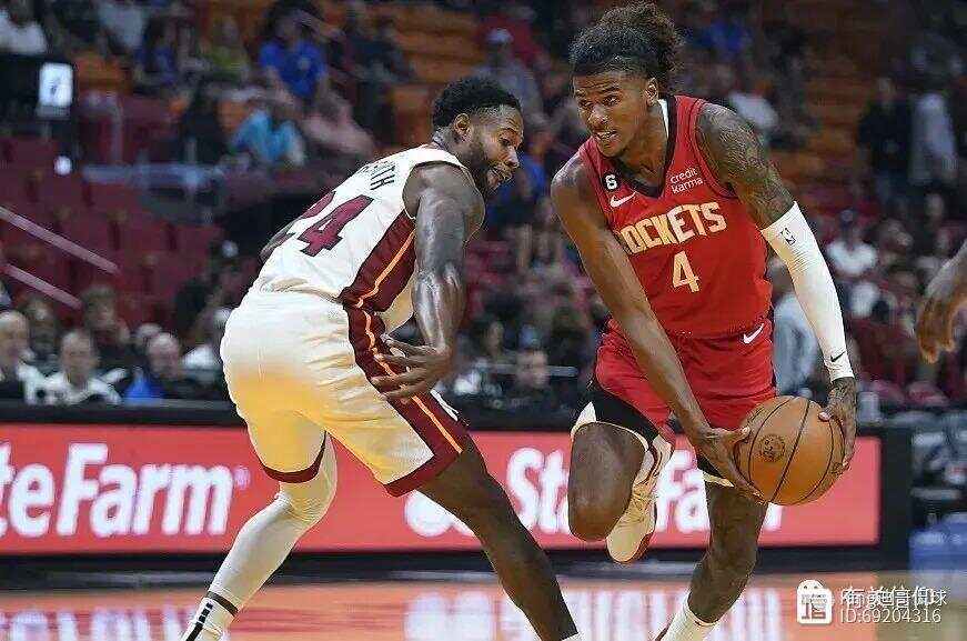 关于金州勇士内部会议纪要流出：国际比赛日外线爆发，NBA总决赛使命明确，球探报告显示潜力的信息