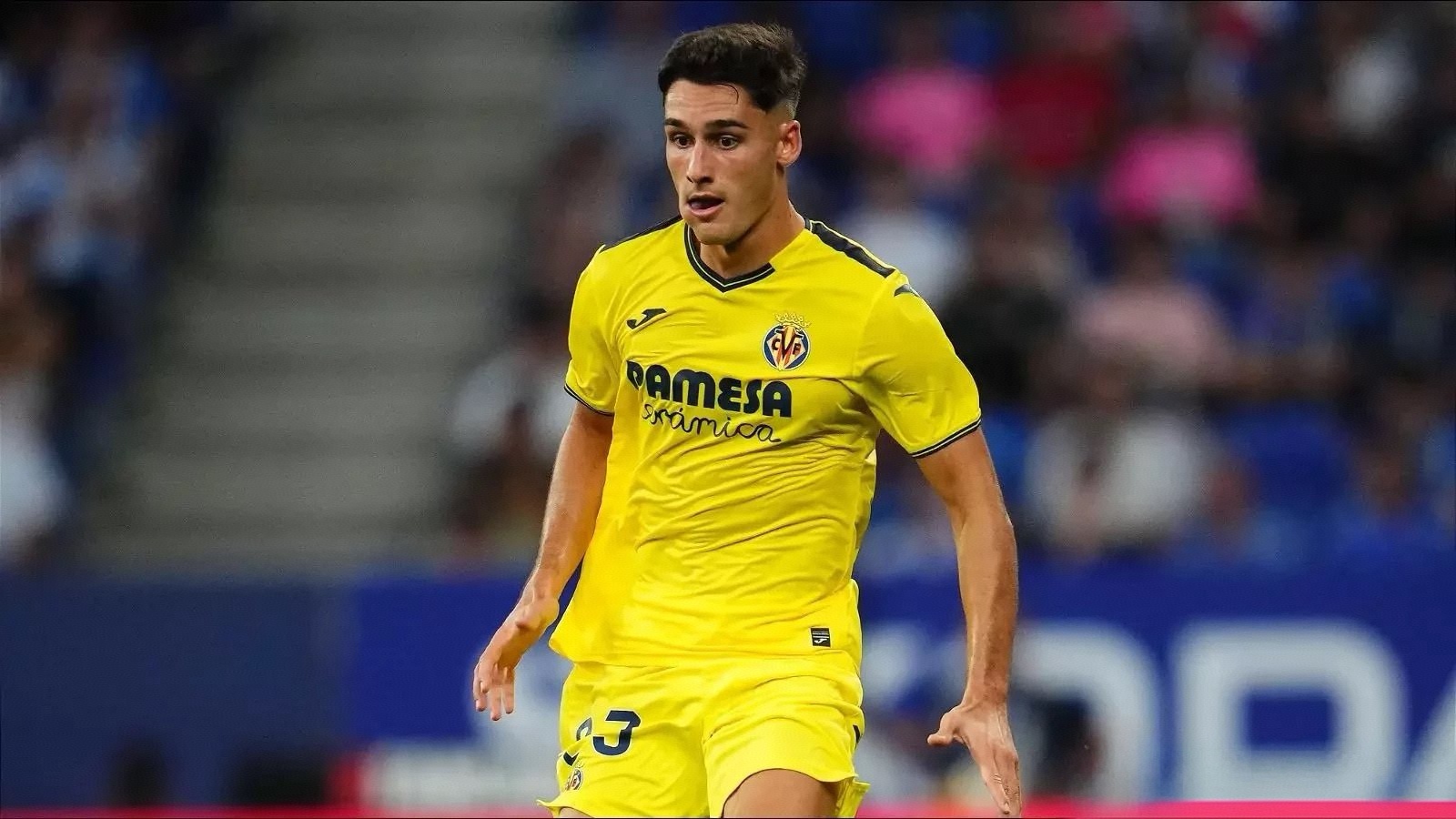 里程碑夜AC米兰篮板制胜；西甲集结日刷纪录；震撼外界；更衣室氛围转暖