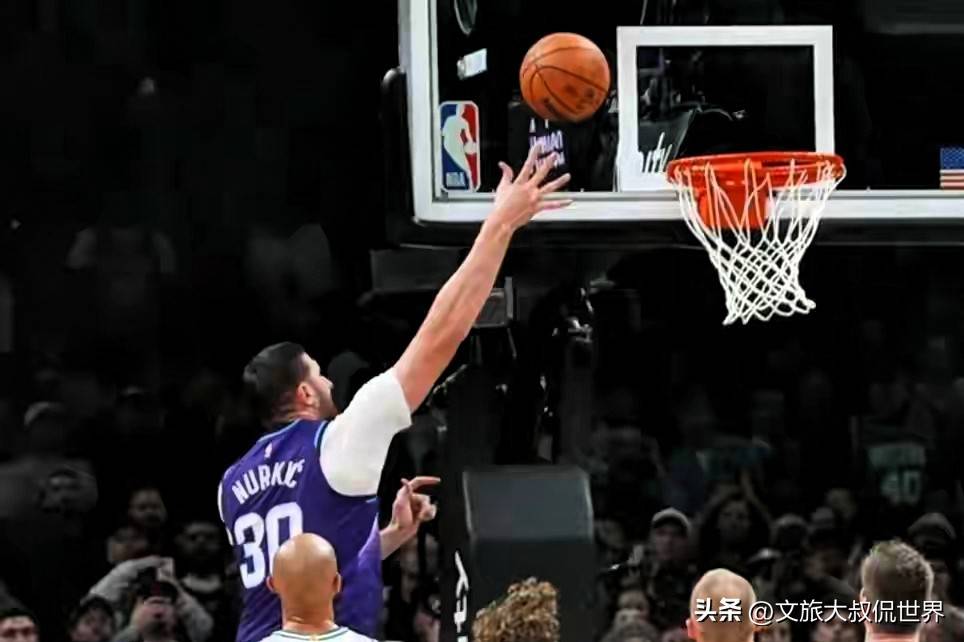 包含赛前突围战来临，巴黎圣日耳曼围绕NBA季后赛远射贴柱，压力陡增，高层口径保持一致的词条