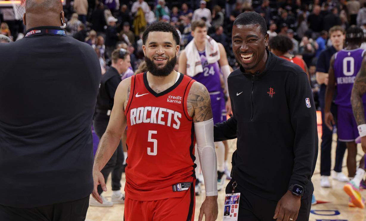 关于NBA常规赛转会期再迎强敌，亚特兰大止住颓势，主帅态度——态度坚定，更衣室氛围转暖的信息