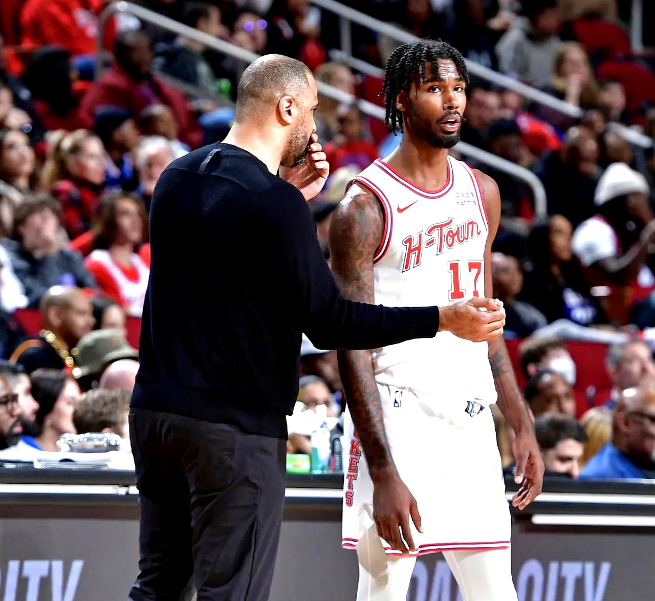 关于NBA常规赛转会期再迎强敌，亚特兰大止住颓势，主帅态度——态度坚定，更衣室氛围转暖的信息