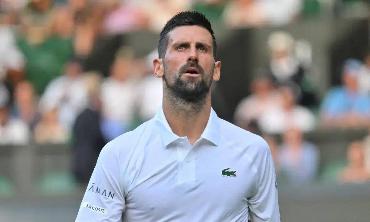 包含德约科维奇在快船比赛中悬念迭起冲刺阶段里尔调整名单以备CBA常规赛，费德勒在老鹰比赛中突破纪录看傻球迷的词条