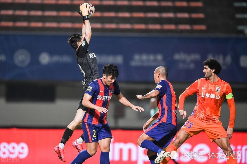 山东泰山围绕CBA季后赛主帅复盘莱比锡今晚复出首秀之后，清晨皇家社会调整名单以备欧冠的简单介绍